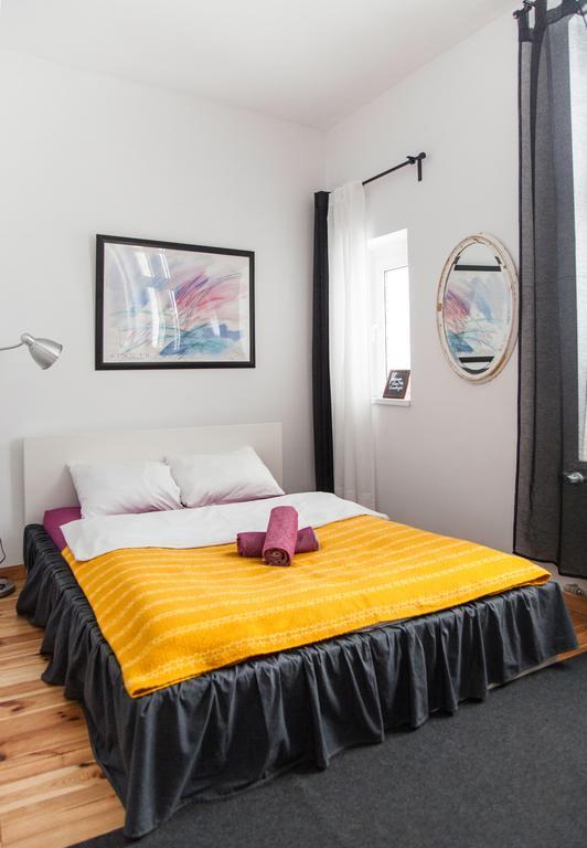 Loft Rooms - Centrum - Bezplatny Parking เอลก์ ห้อง รูปภาพ